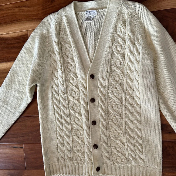 H.C. Prange Co. Vintage 80’s Cream Cable Knit Cardigan size Large - Picture 2 of 5